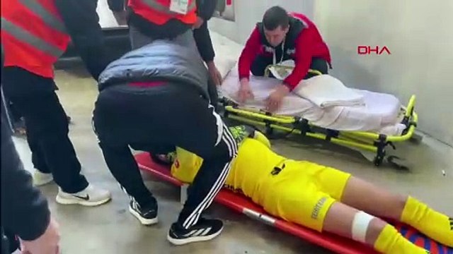 Gaziantep FK kalecisi Mustafa Burak Bozan hastaneye kaldırıldı