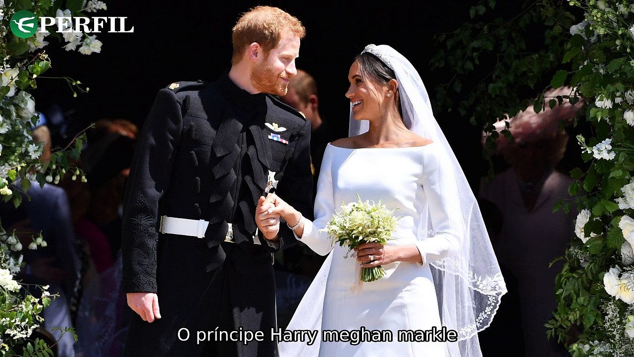 "Harry e Meghan Markle mostram amor eterno, homem desafia trem e dinossauro egípcio ressurge!"