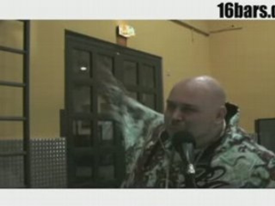 Pillath erzählt Witz (16bars.de)