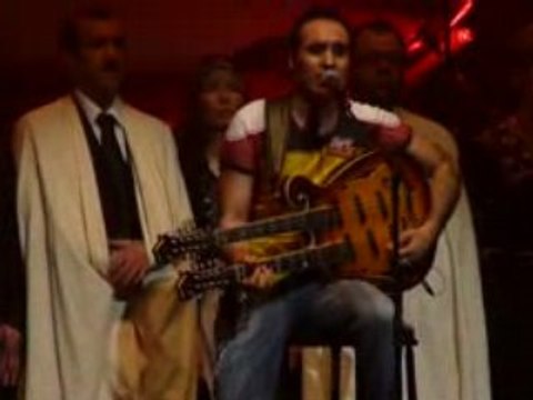 TAKFARINAS AU ZENITH AVRIL 2008