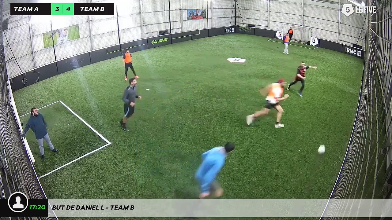 But de Daniel L - Team B