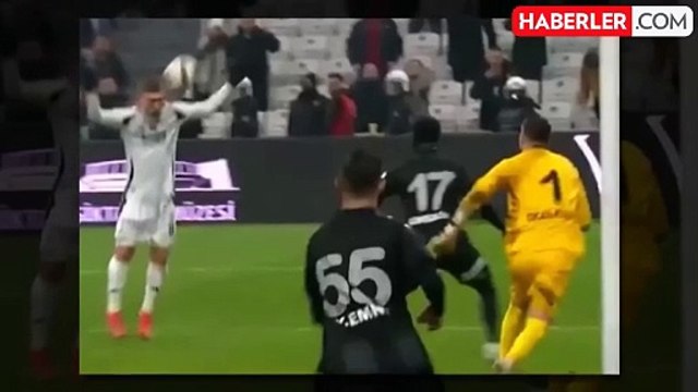 Maçın önüne geçti: Herkes son saniyede yaşanan pozisyonu konuşuyor