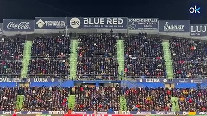 Tremenda pitada a Dani Olmo en Getafe al grito de "¡no puede jugar!"