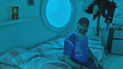 Rüdiger Koch rompe récord Guinness tras vivir cuatro meses bajo el mar frente a costas de Colón