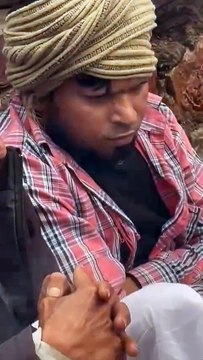 लड़की से सगाई नहीं करना लड़का पक्ष को पडा भारी नाराज ग्रामीणों ने लडका पक्ष को बनाया बंधक, लडके के काटे मूंछ बाल