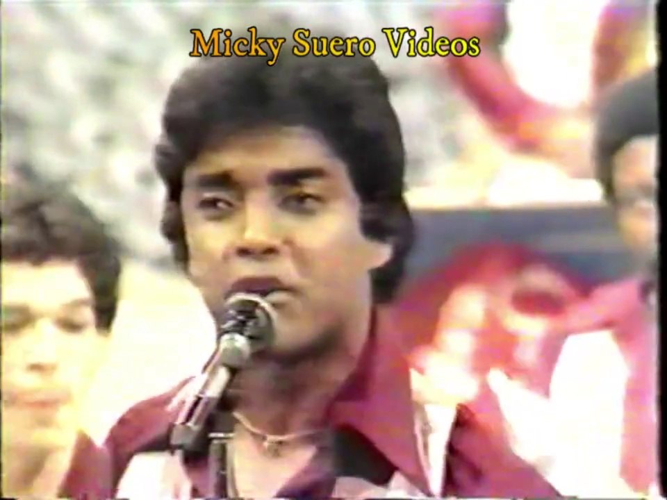 Johnny Ventura y sus caballos - Mi novia y mi Mujer -(canta roberto del castillo)Micky Suero Videos Salsa/Merengues Clasicos