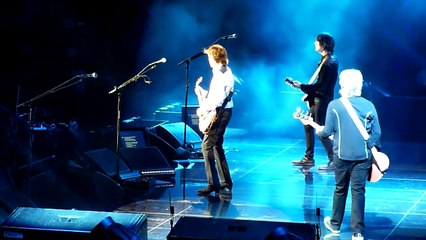 Paul McCartney - Let Me Roll It