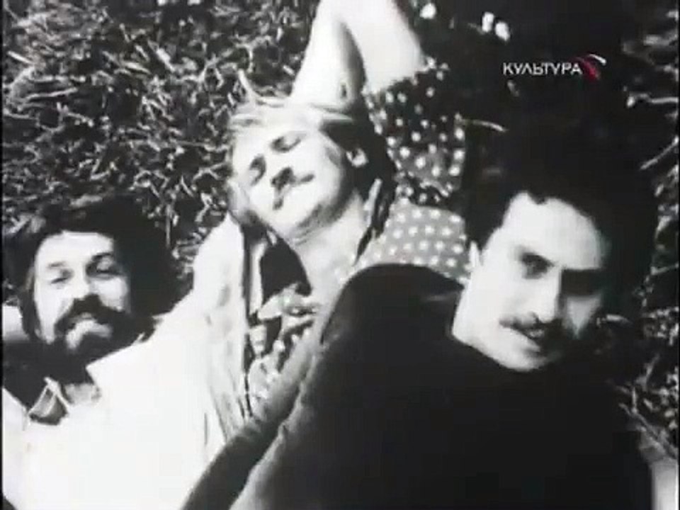 Лёгкая, приятная песенка...