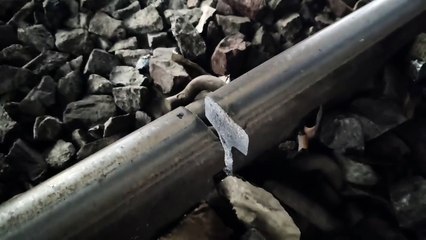 रायबरेली स्टेशन पर टूटी पटरी, हो सकता था हादसा