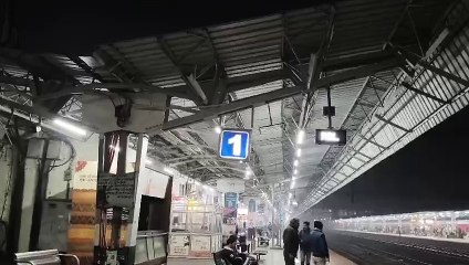 रायबरेली स्टेशन पर टूटी पटरी, हो सकता था हादसा