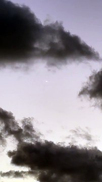 Explosion du SpaceX Starship flight 7 en plein ciel