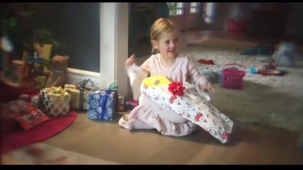 Apple Advert - The new hearing Aid feature on AirPods Pro2