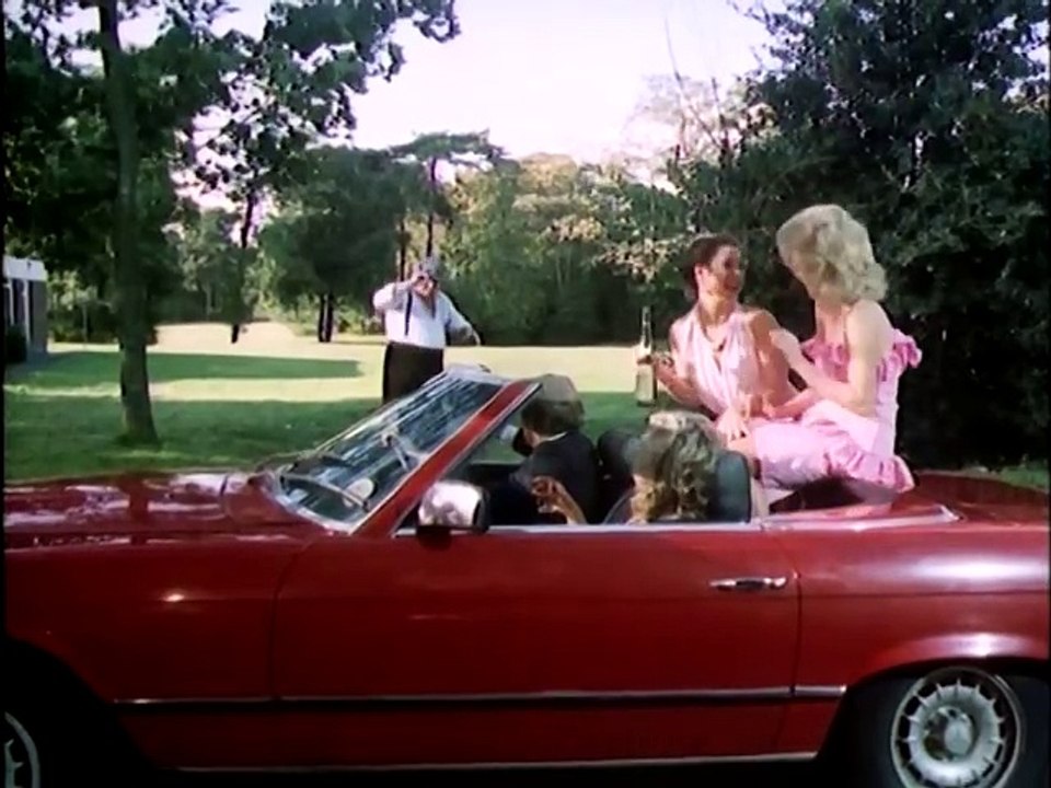 Benny Hill - Giving Directions (1986)