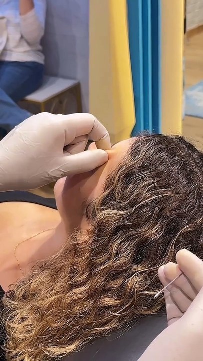 Define Your Look: The Art of Eyebrow Piercing #eyebrowpiercing #nosepiercing #lippiercing #dubai