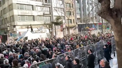 Hrant Dink için anma töreni: Yüzlerce kişi katıldı