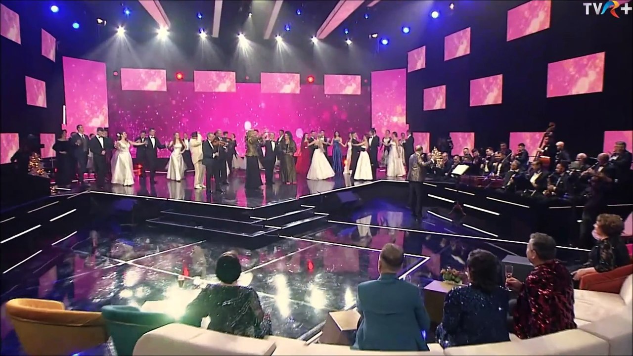 Matilda Pascal Cojocarita - Colaj de petrecere (Gala Iuliana Tudor - TVR 1 - 01.01.2025)