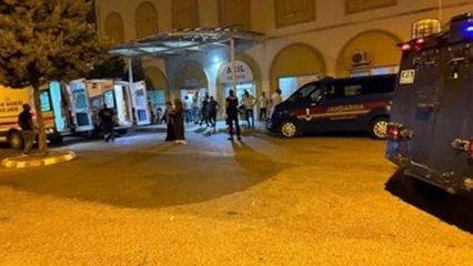 Akrabalar silahlı kavgaya tutuştu; 1'i ağır, 2 yaralı