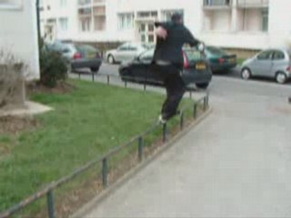 BLANC INTRO 2005