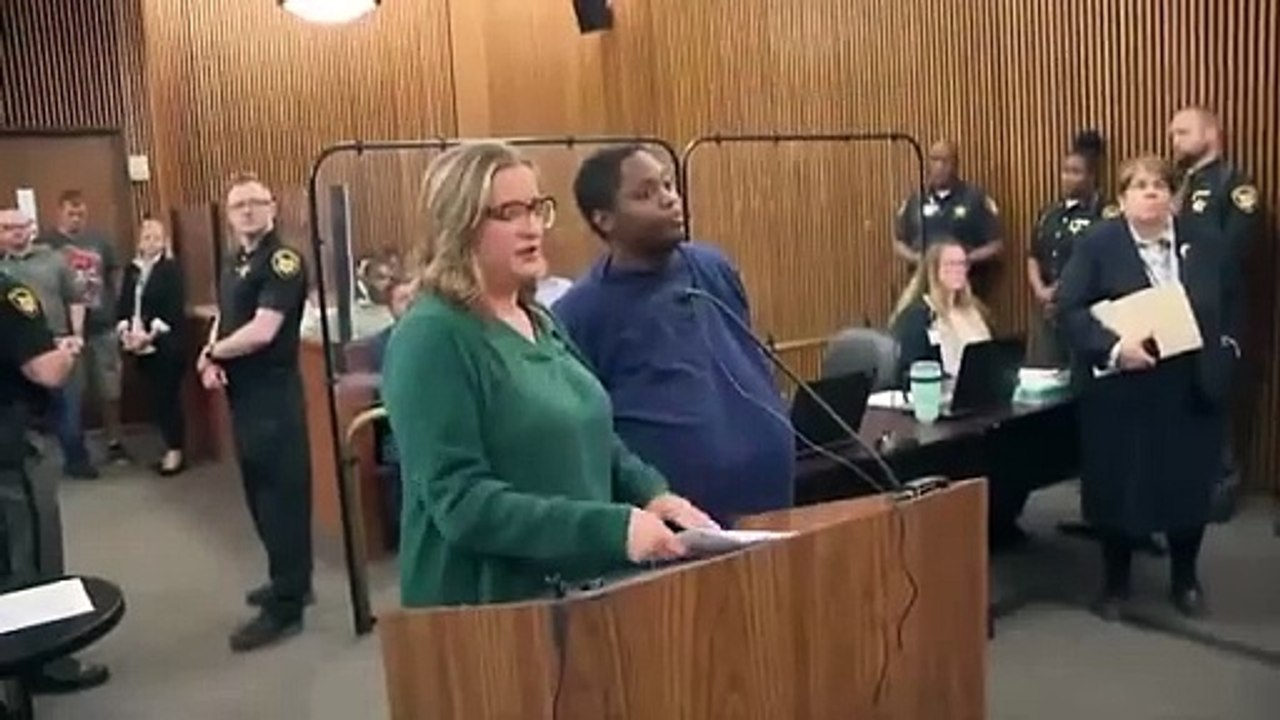 Defiant killers in courtroom