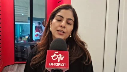 ऑटो एक्सपो में लोगों के आकर्षण का केंद्र बना शोरूम ऑन व्हील्स, लग्जरी बस के रूप में किया गया है तैयार