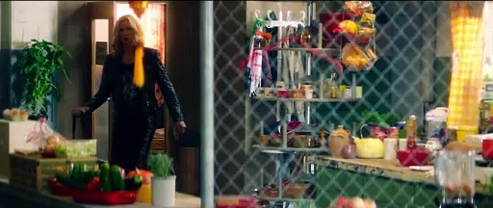 Unter deutschen Betten | movie | 2017 | Official Trailer