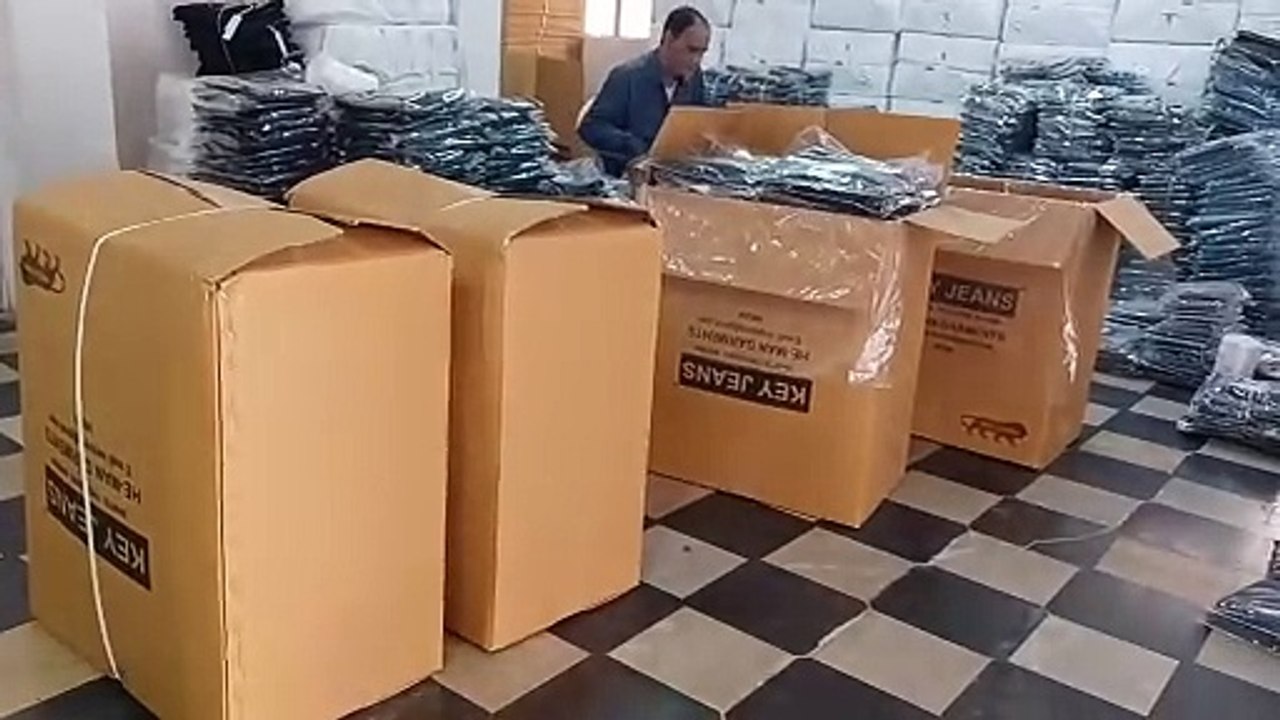 bly jeans