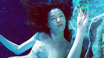 A young man protects a mermaid from people who want to kill her, so she comes back to marry him_2