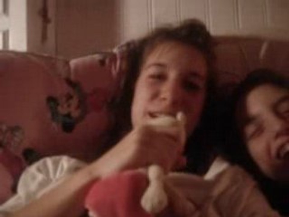 MOV02902