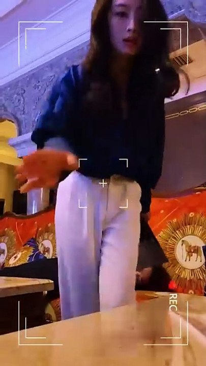 A kind girl cared for a blind CEO, but she disappeared after he regained his sight#ShortDrama #ChineseDrama