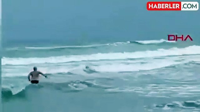 Samsun'da intihar etmek isteyen kadını dalgıç polisler kurtardı