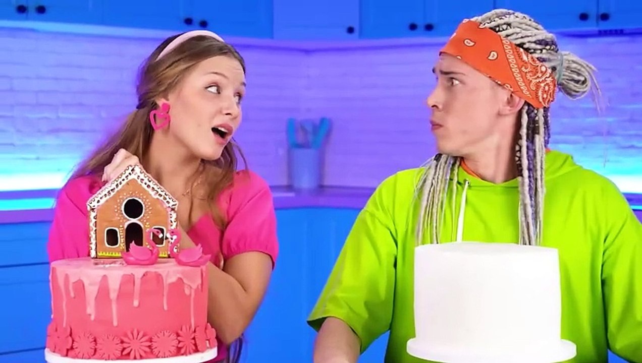 Pink VS Blue Cake Decorating Challenge - Boys VS Girls Funny Moments by Multi DO Challenge