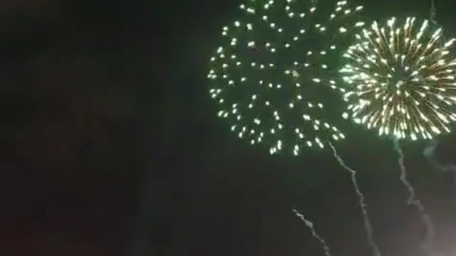 Breathtaking fireworks and drones illuminate Qatar’s skies to welcome the New Year