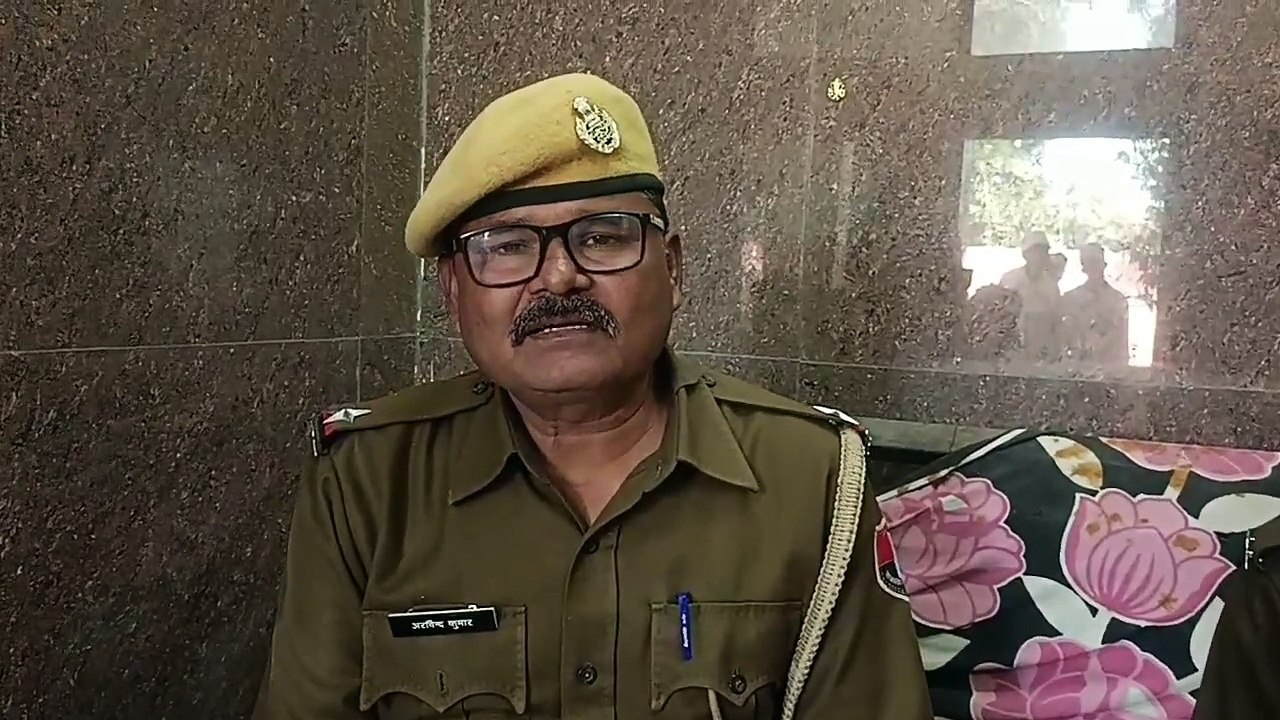 सुसाइड : घर से 200 मीटर दूर पेड़ से फांसी के फं...