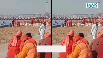 Mahakumbh: बड़ी संख्या में सन्यासियों को बनाया गया नागा साधु