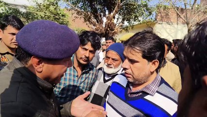 संभल में पुलिस कस्टडी में इरफान की मौत, सैकड़ों लोगों ने पुलिस चौकी घेरी, दो थानों की फोर्स के साथ RAF-RRF ने संभाला मोर्चा