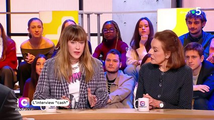 Daphné Bürki dans "C médiatique" sur France 5, le dimanche 19 janvier 2025.