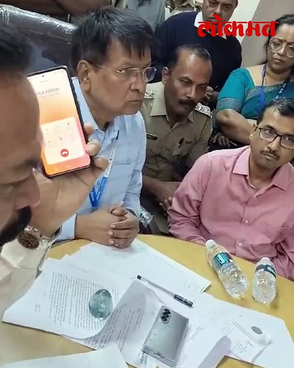 शिवसेना ठाकरे गटाने केला थेट शिंदेंच्या मंत्र्यांना फोन, पुढे काय घडले पाहा.