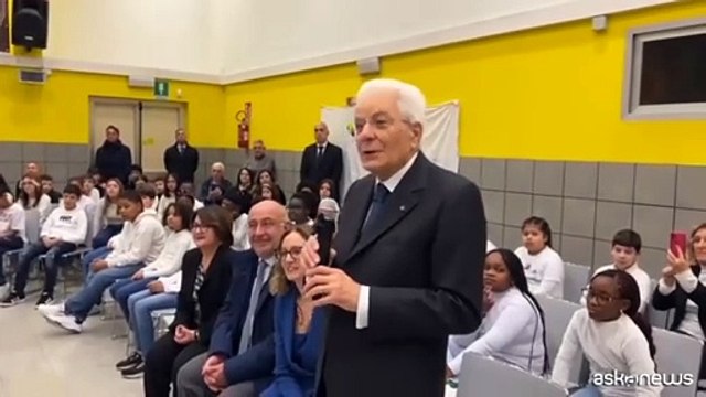 Mattarella in una scuola a Palermo: qui valori veri della convivenza