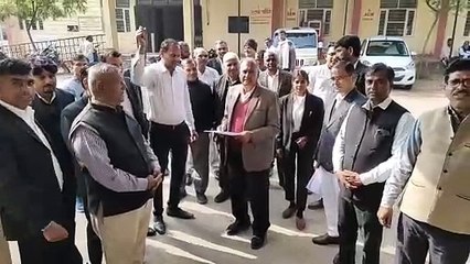 नया जिला बनाने की मांग को लेकर बंद बोतल से फिर निकला जिन, मुख्यमंत्री से की जिले की मांग