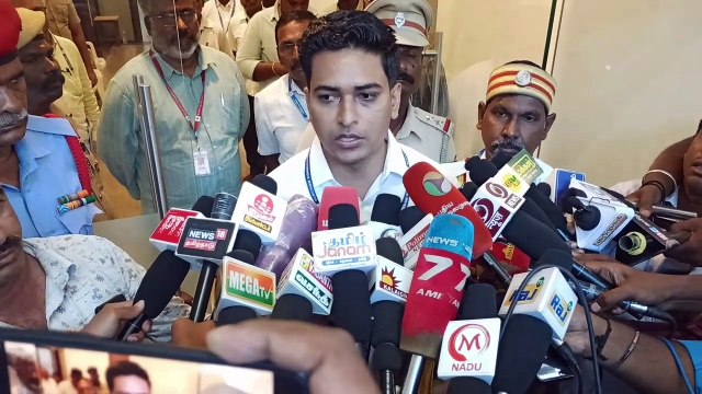 ஈரோடு கிழக்கு சட்டமன்ற இடைத்தேர்தல் வேட்பாளர்கள் வாபஸ் பெரும் நேரம் 3 மணியுடன் நிறைவு... 55 வேட்பு மனுக்கள் ஏற்கப்பட்ட நிலையில் ஒரே நாளில் எட்டு பேர் வாபஸ்.... ஈரோடு இடைத்தேர்தலில் திமுக நாம் தமிழர் க
