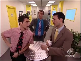 Camera Café - Complesso di Edipo 111 - 2003