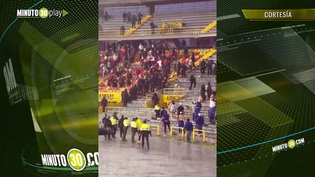 ¡Volvieron los violentos! Hinchas de Millonarios y América se agarraron en El Campín