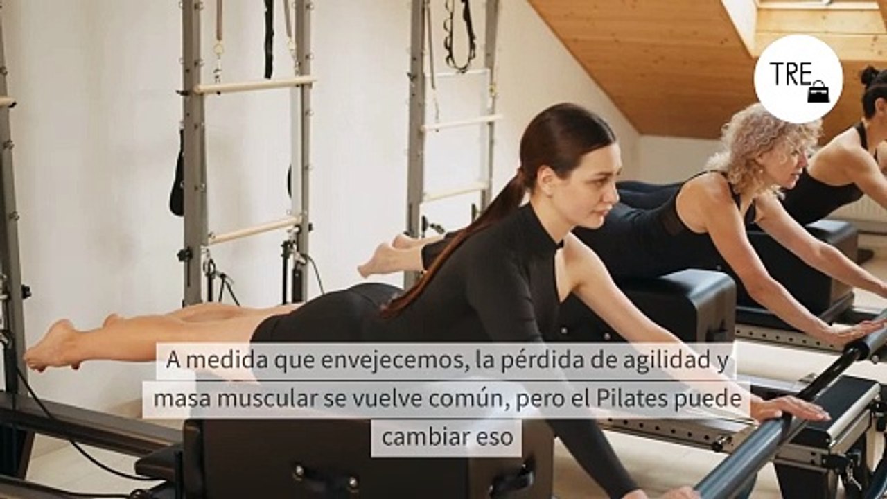 Hacer Pilates está muy bien, pero si lo haces añadiendo pesas o bandas elásticas a partir de los 50 los beneficios se multiplican