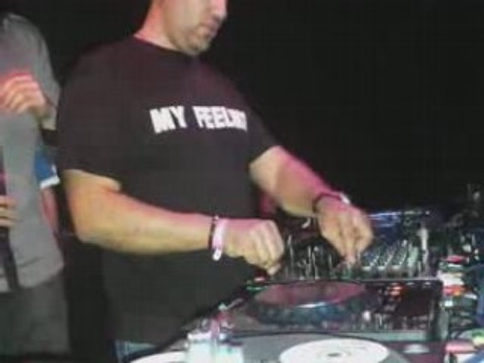 Calypso @ RED LIGHT
