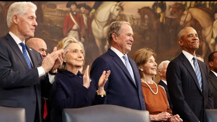 Clinton, Obama y Bush, buena sintonía entre ex presidentes en la jura de Donald Trump