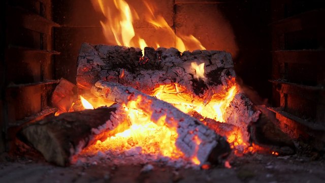 Cozy Fireplace Ambience with Relaxing Alpha Waves Music | 30 Minutes of Peaceful Atmosphere Sounds