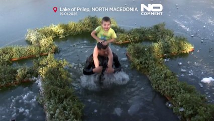 مقدونيا الشمالية تحتفل بعيد الغطاس: طقوس دينية تجذب آلاف المؤمنين