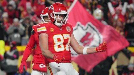 Chiefs Defeat Texans 23-14, Kelce Stars in Playoff Game