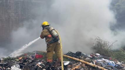 ext-v-Indigentes provocaron incendio detrás del Museo de Niños-200125
