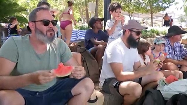 Severe to extreme heatwave warnings issued for parts of Queensland